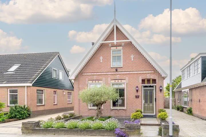 Photo 43 of Hoofdstraat 82