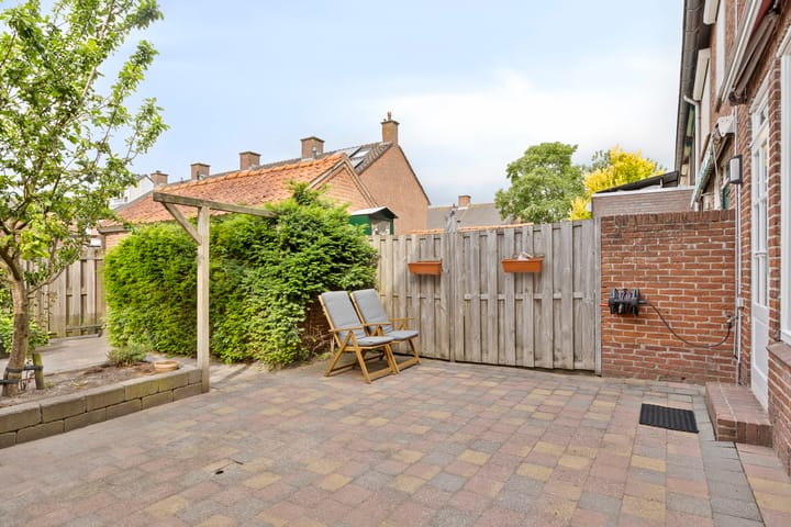 Foto 26 van Lekstraat 15