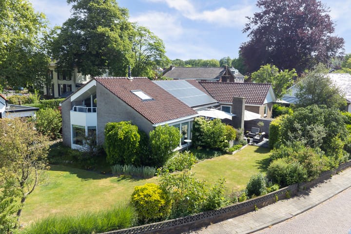 Foto 1 van A.S. Talmastraat 3