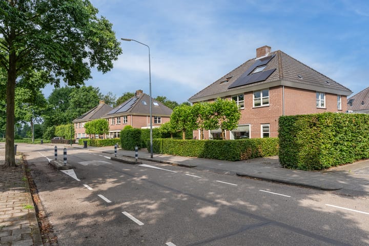 Foto 36 van Kamperfoeliestraat 28