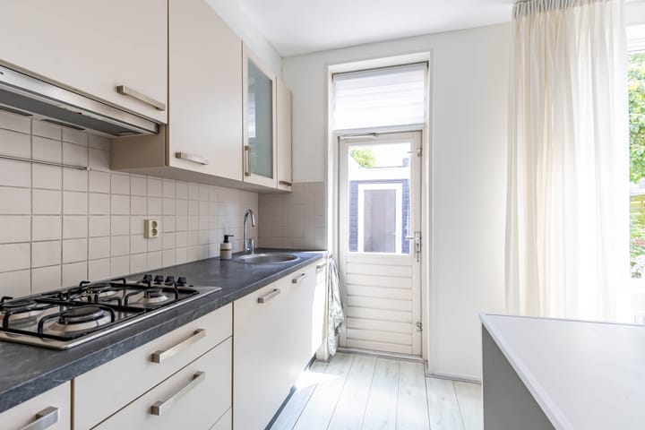 Foto 26 van Barent Fockesstraat 35