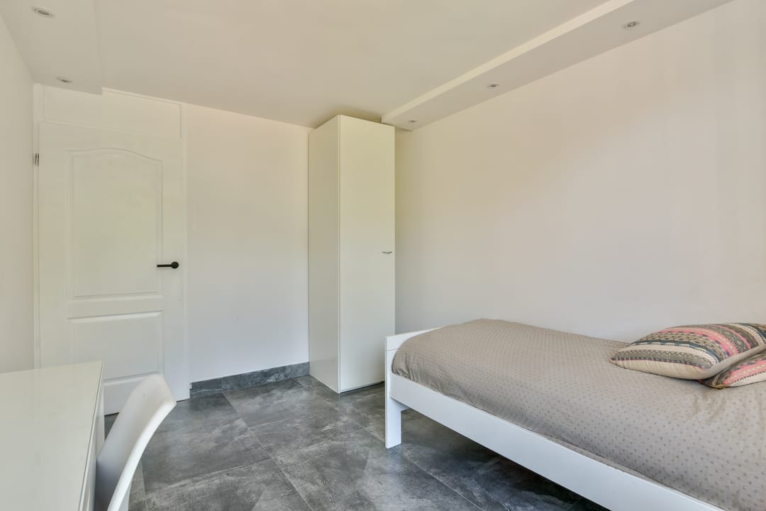 Foto 16 van Plevier 93