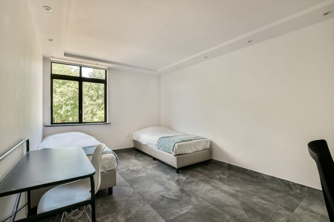 Foto 17 van Plevier 93