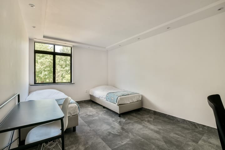 Foto 17 van Plevier 93