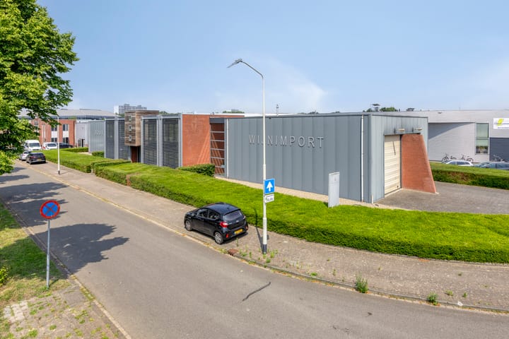 Minervum 7050, Breda