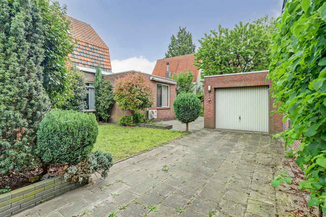 Foto 2 van Burgemeester Smeelelaan 27