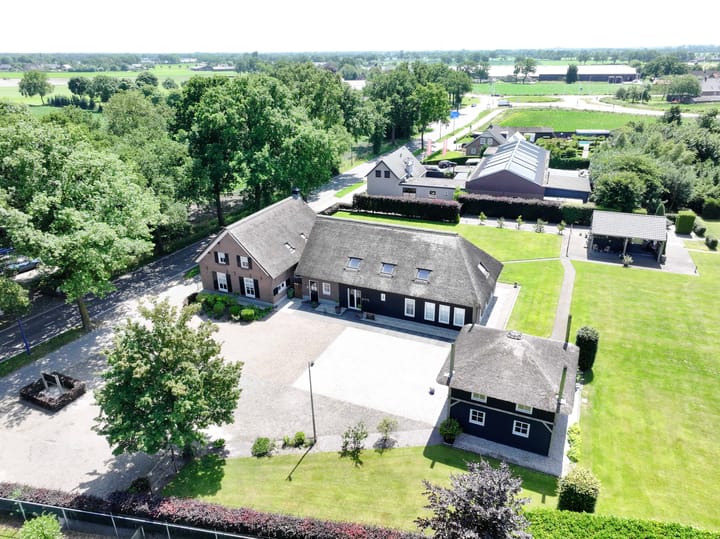 Foto 2 van Gemertseweg 2