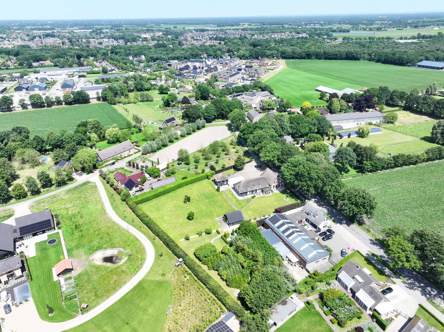 Foto 40 van Gemertseweg 2