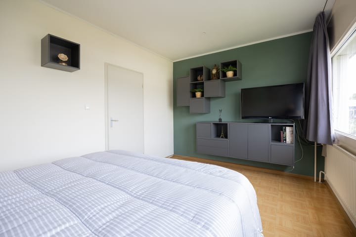 Foto 22 van Adonislaan 18