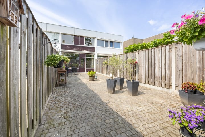 Foto 31 van Adonislaan 18