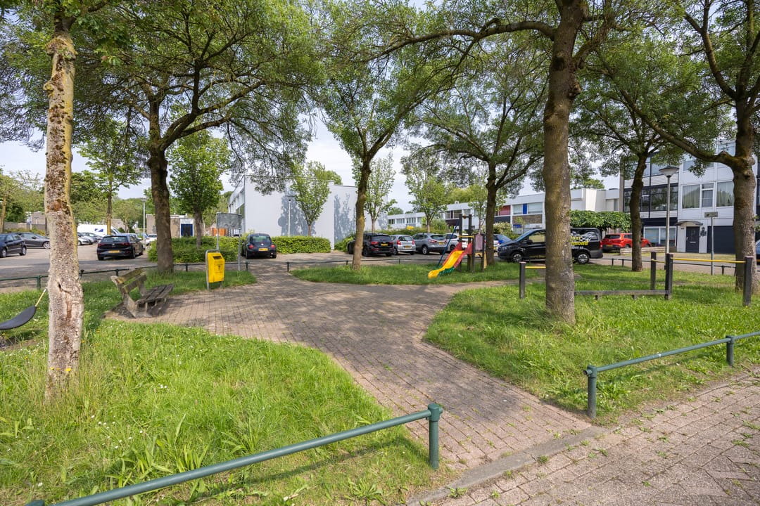 Foto 37 van Adonislaan 18