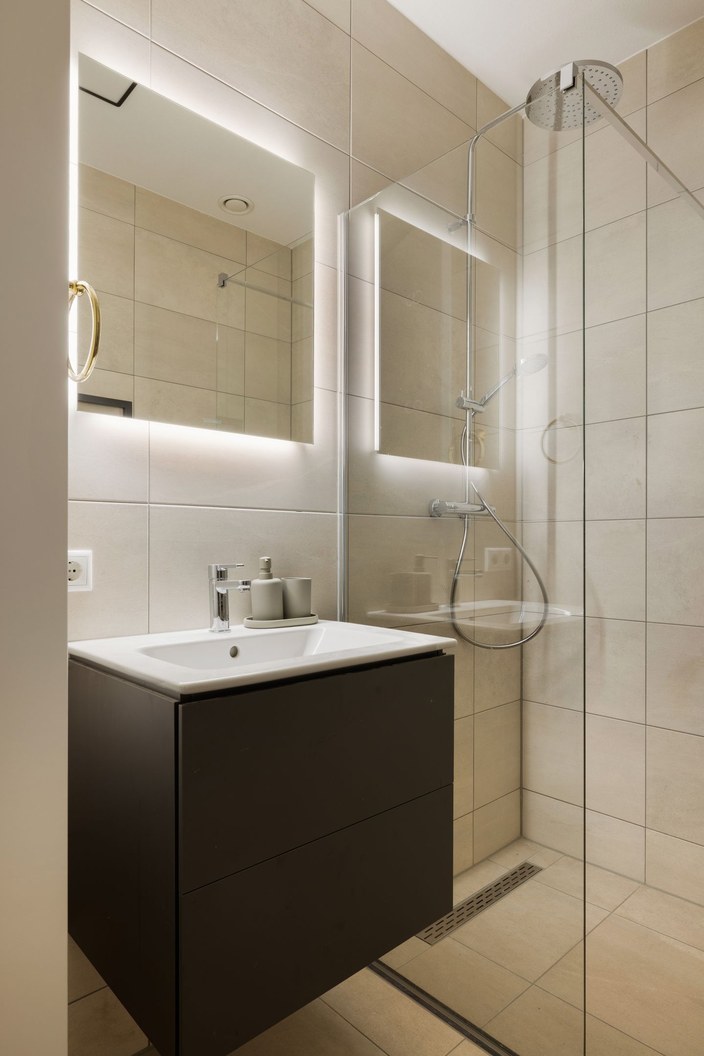 Photo 10 of Dudokstraat 168