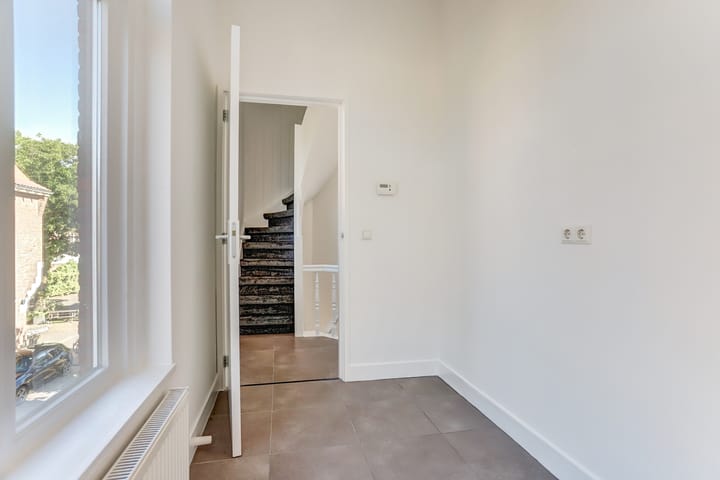 Foto 14 van Beijensstraat 1