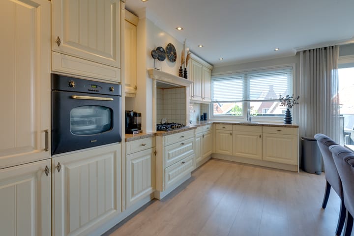 Foto 15 van Zuideinde 34