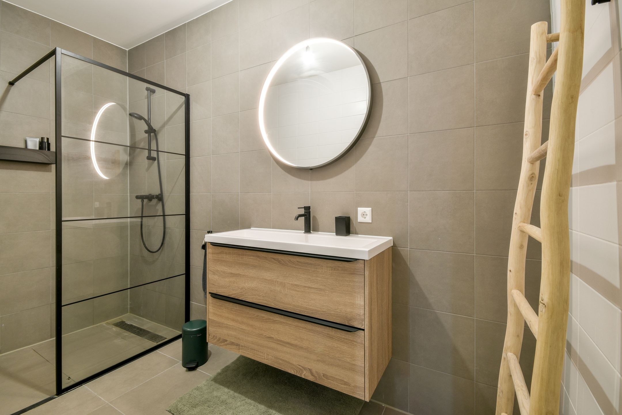 Foto 12 van Conny Stuartstraat 22