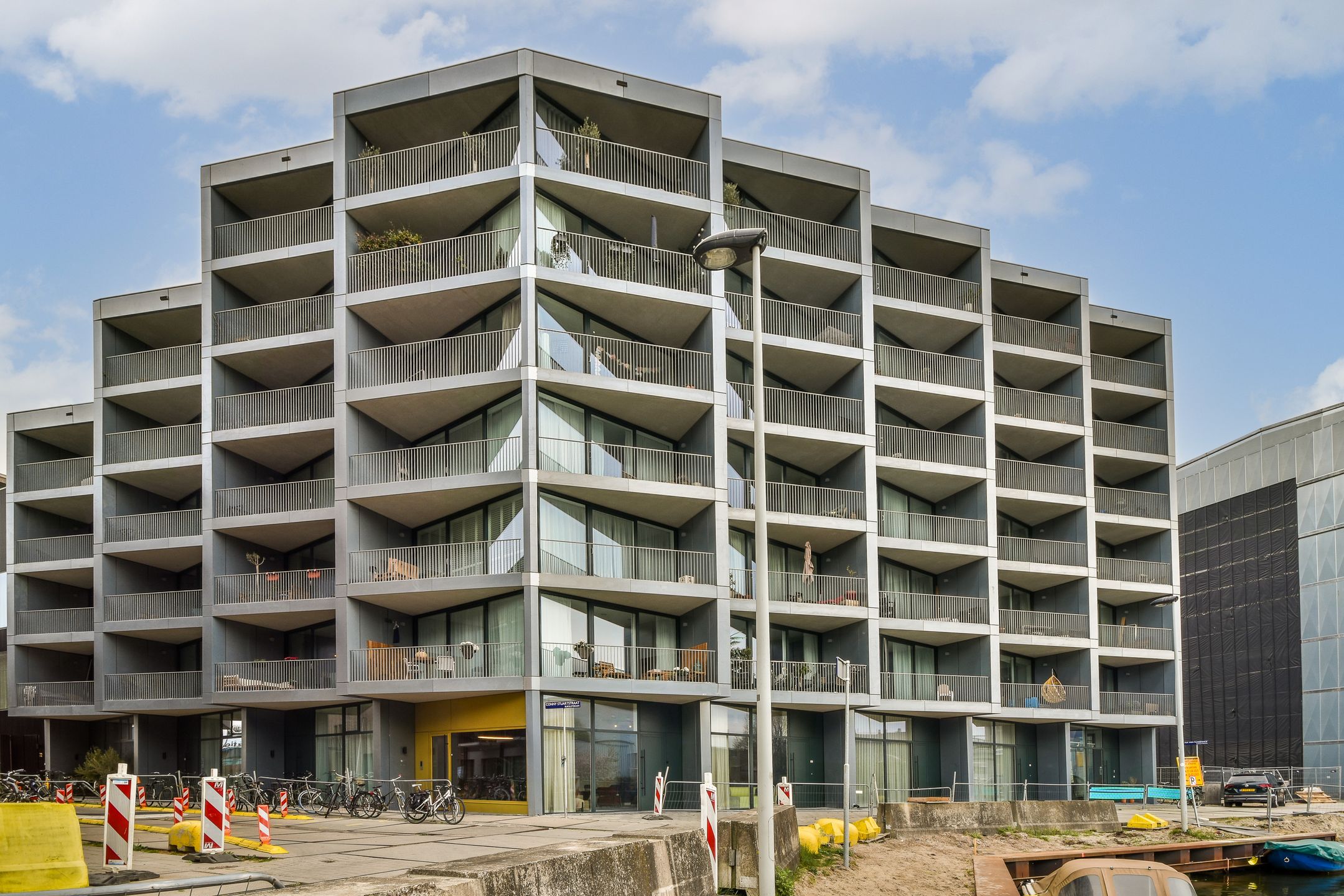 Foto 15 van Conny Stuartstraat 22