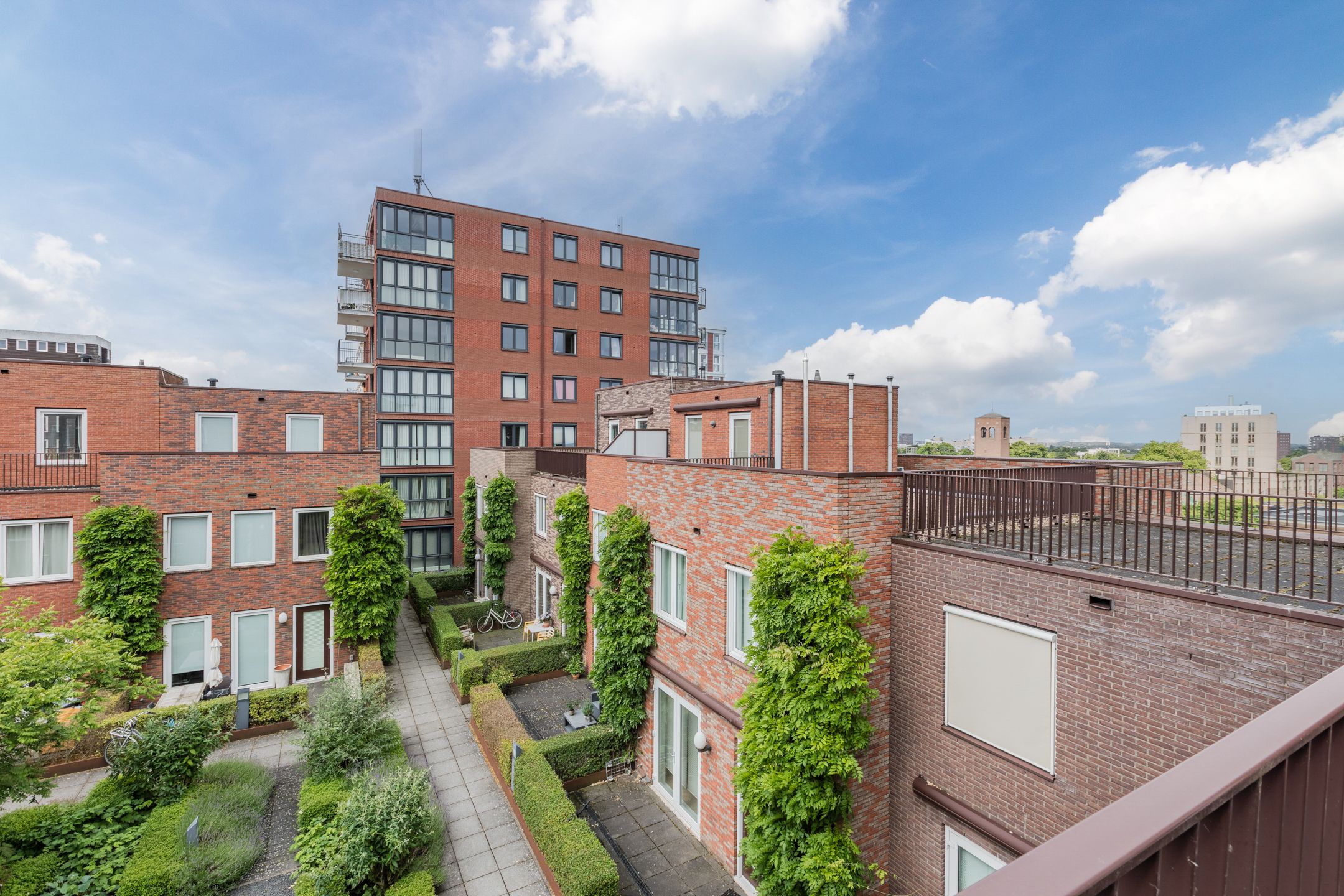 Foto 33 van Plein 1944 129-F