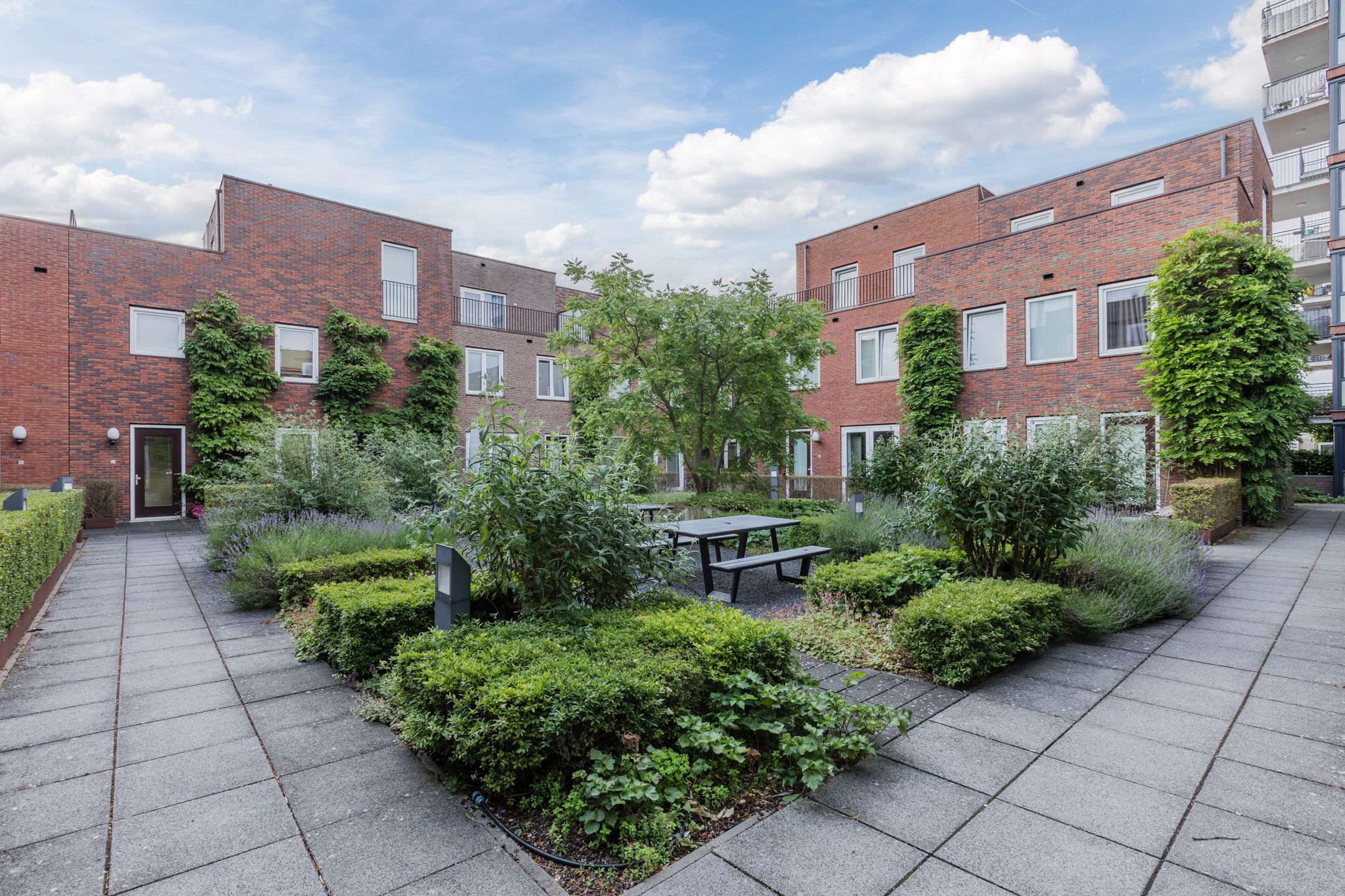 Foto 36 van Plein 1944 129-F