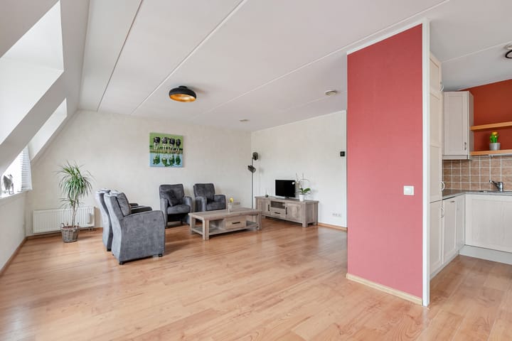 Foto 15 van Raadhuisplein 15-36