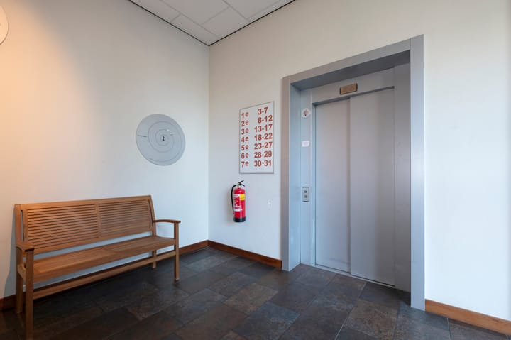 Photo 8 of Westerstraat 9