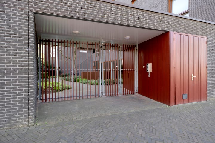 Photo 43 of Westerstraat 9