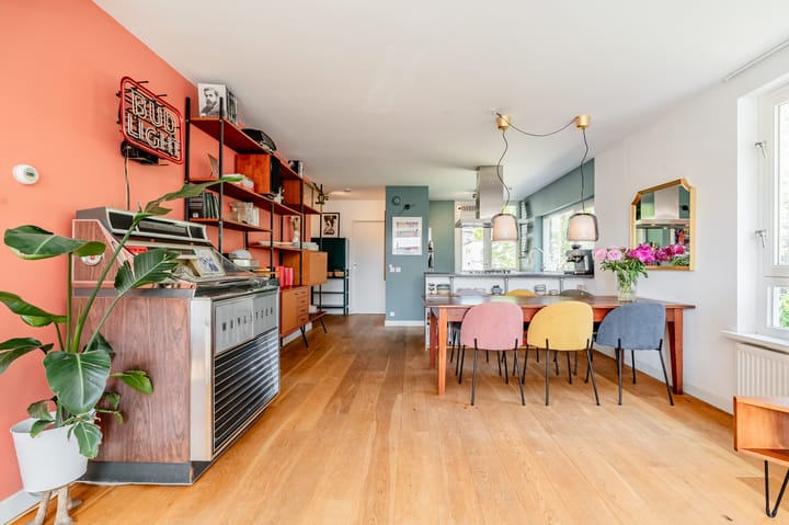 Foto 11 van J.C. van Epenstraat 8