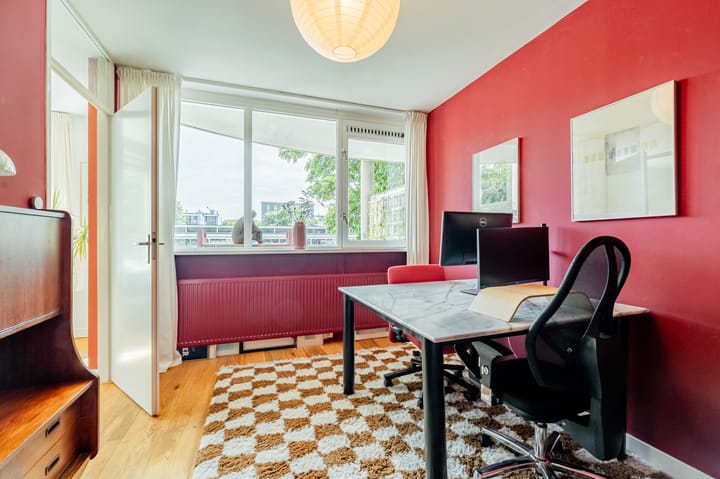 Foto 23 van J.C. van Epenstraat 8