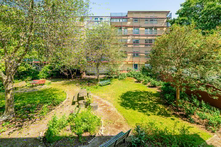 Foto 40 van J.C. van Epenstraat 8