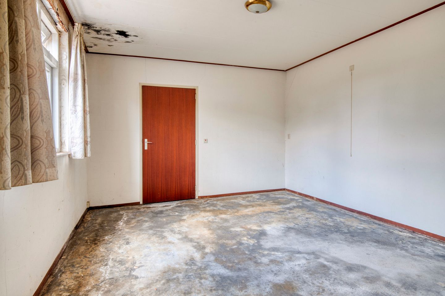 Foto 19 van Monseigneur Völkerstraat 95