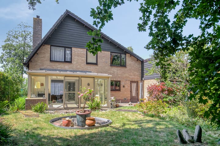 Foto 2 van De Wolfstraat 32