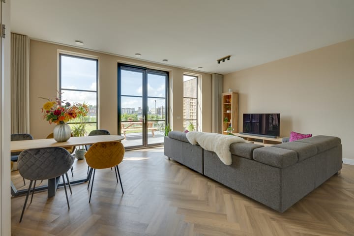 Foto 8 van De Jonge Prinses 15