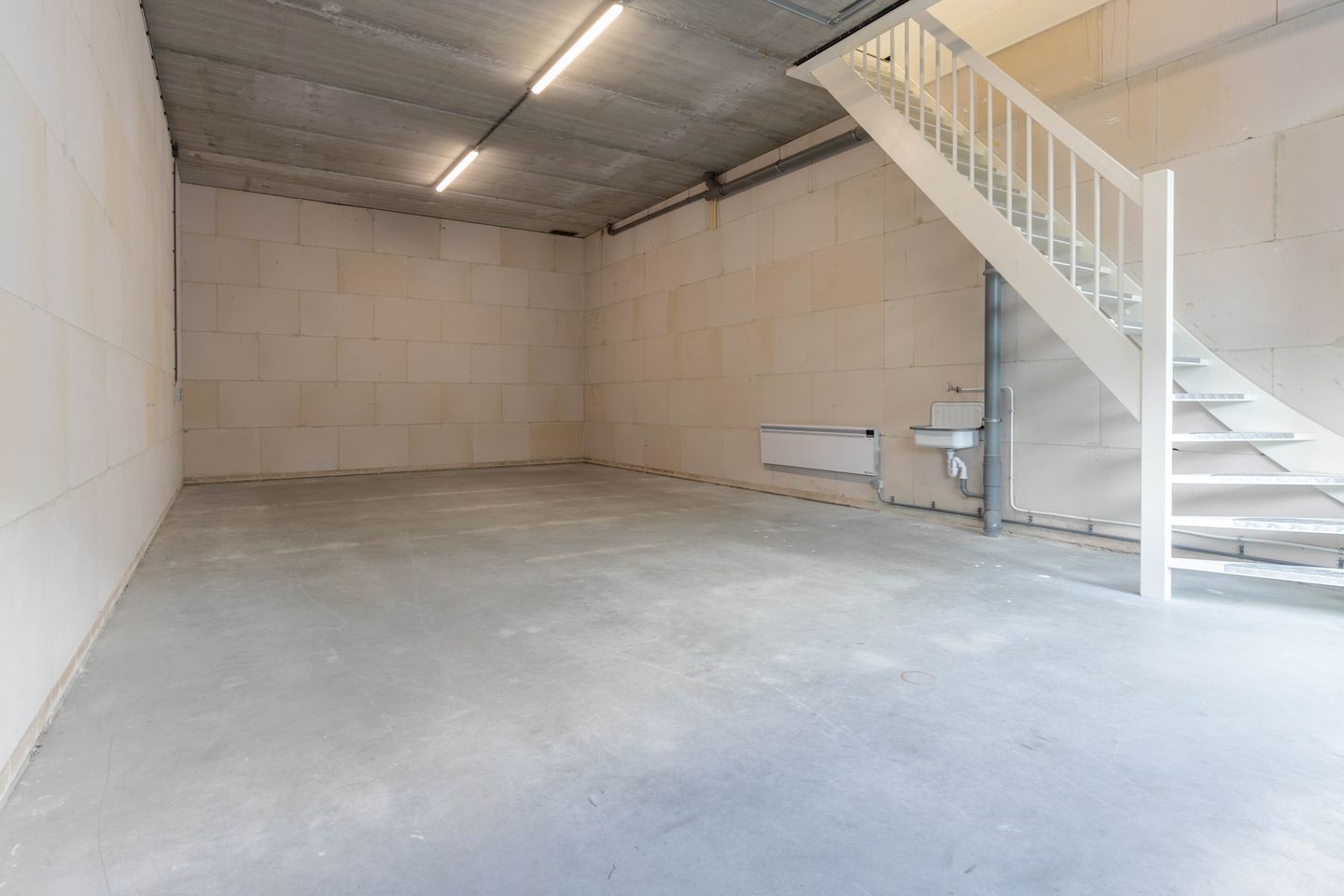Bekijk foto 3 van Titaniumweg 466