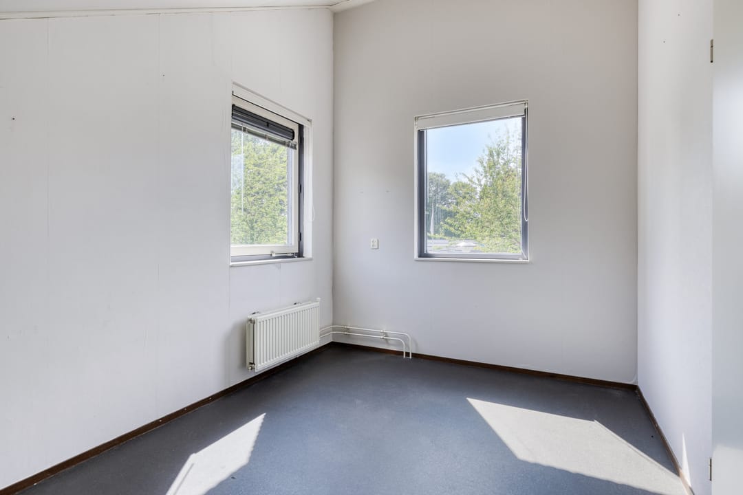 Foto 23 van Giervalk 32