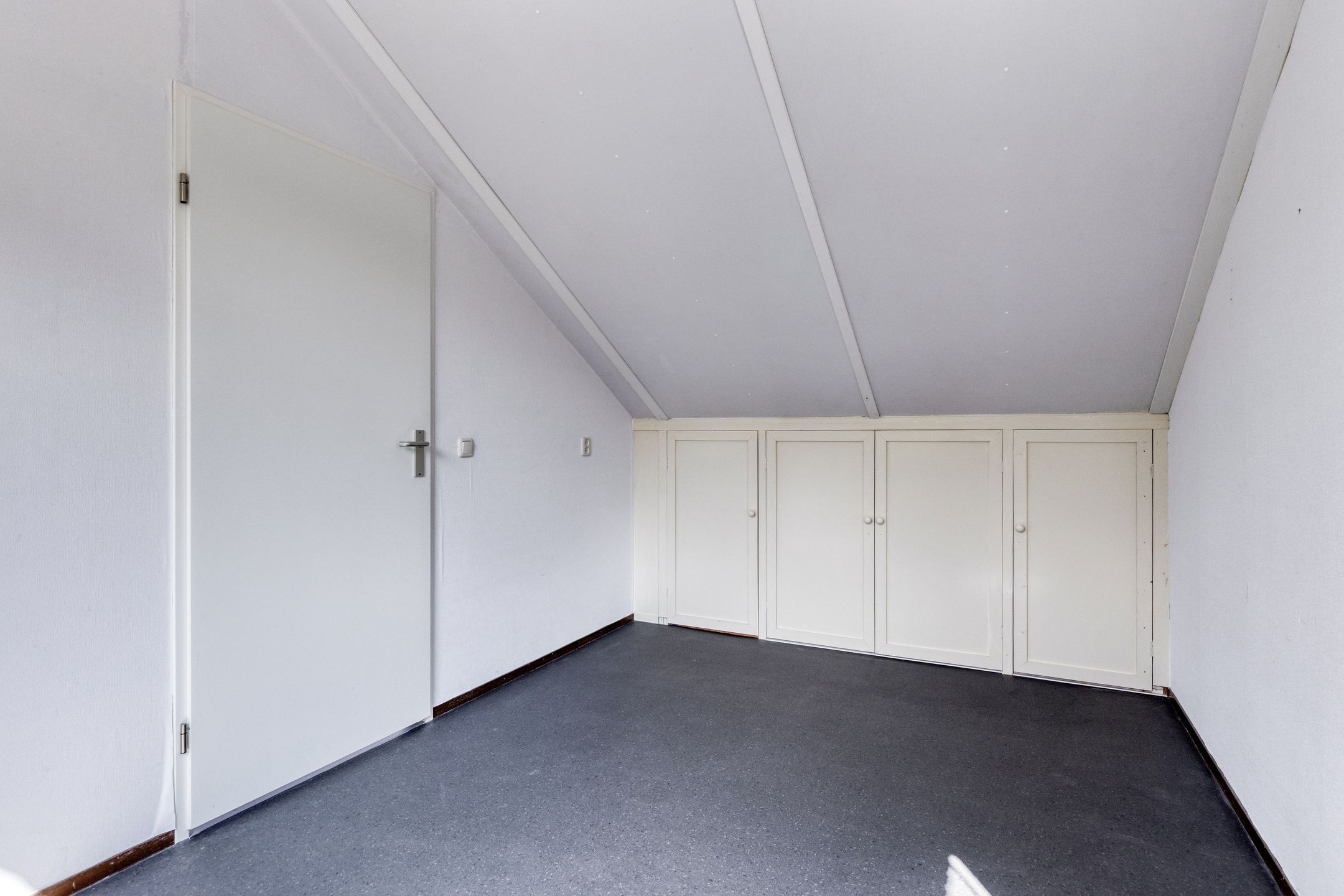 Foto 24 van Giervalk 32