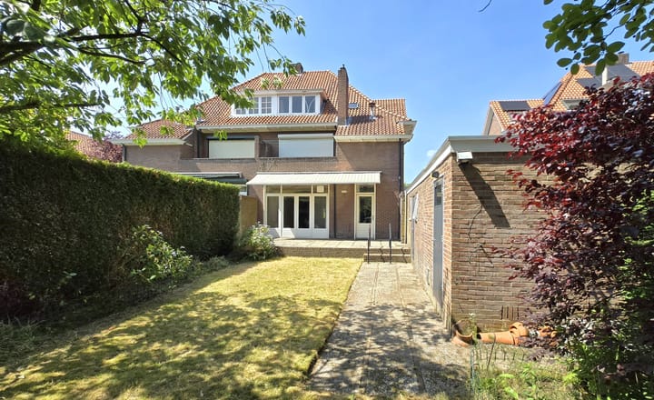 Foto 40 van Albert Cuypstraat 26