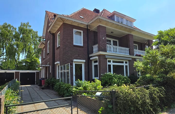 Foto 44 van Albert Cuypstraat 26