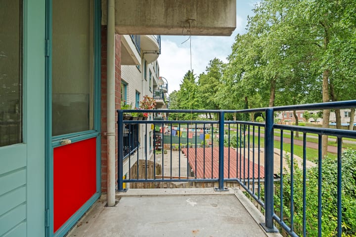 Foto 8 van Wethouder De Roosplein 210