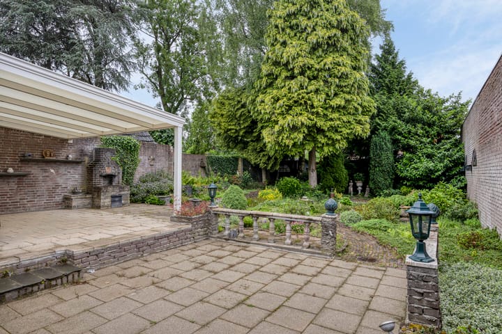 Foto 38 van Prior van Milstraat 26