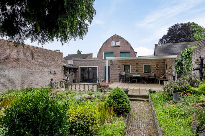 Foto 40 van Prior van Milstraat 26