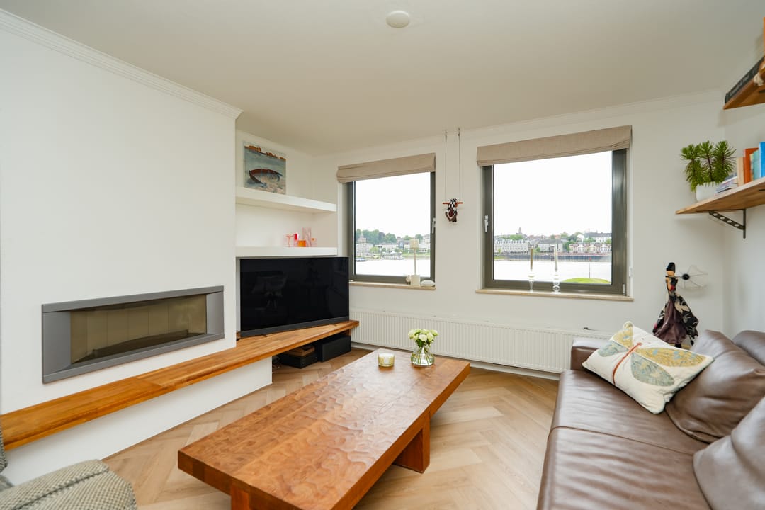 Foto 11 van Veerdam 14