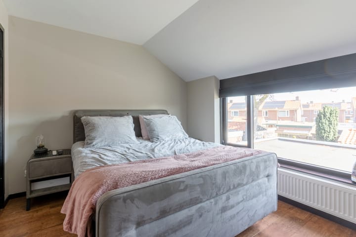 Photo 23 of Wouter van Damstraat 27