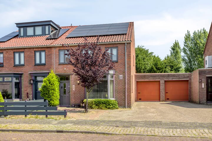 Moleneindstraat 26