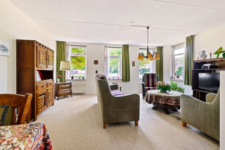 Photo 5 of Zuideinde 114