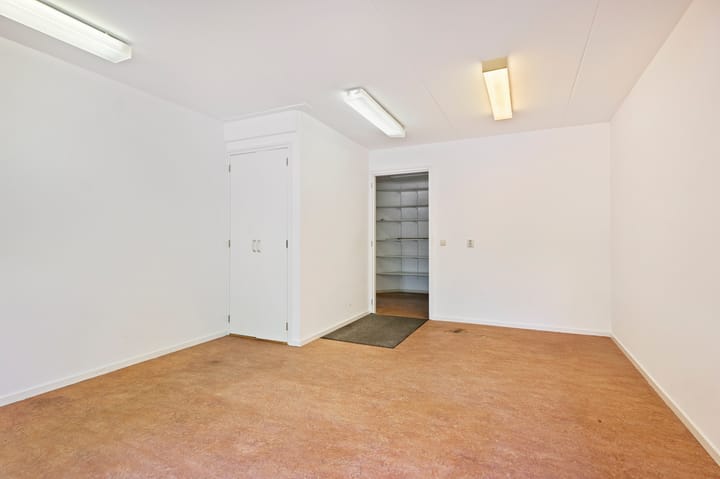 Foto 19 van Zuideinde 114