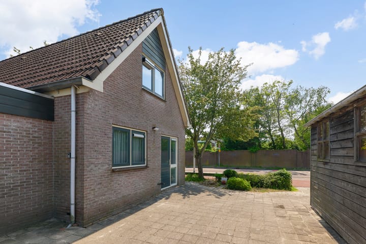 Foto 33 van Zuideinde 114