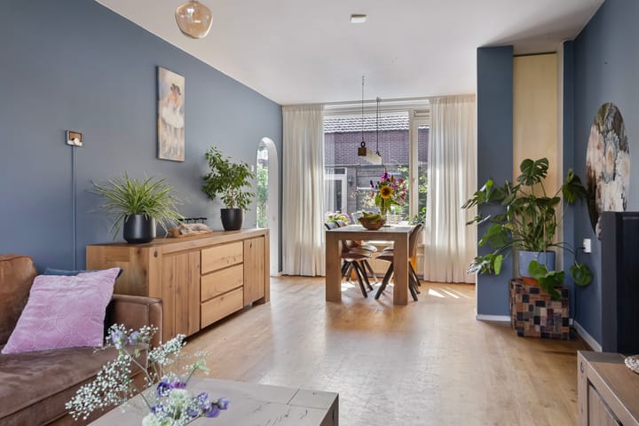 Foto 6 van Jan van Ruusbroeckstraat 19