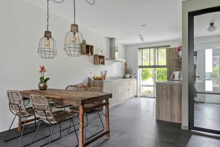 Foto 7 van Julie Postelsingel 81