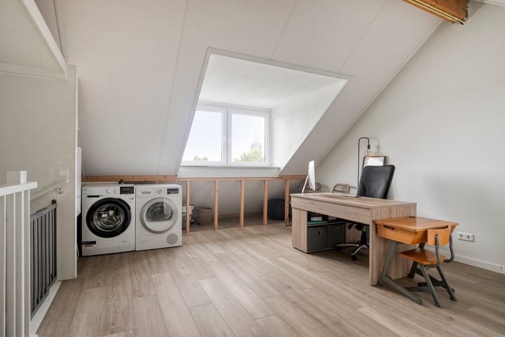 Foto 24 van Julie Postelsingel 81