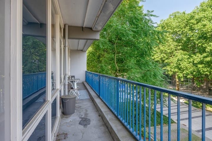 Foto 23 van Burg. van Grunsvenplein 63