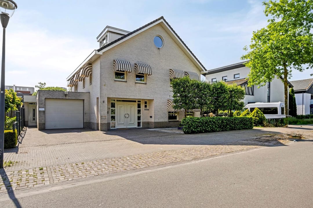 Foto 1 van Zandhagedis 34